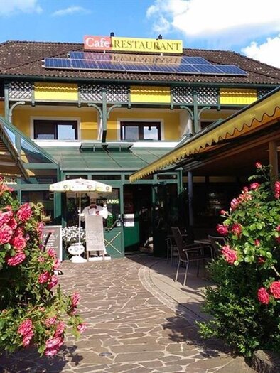 Lake Restaurant -Pizzeria Gruber_House_Eastern Styria | © Seerestaurant Gruber
