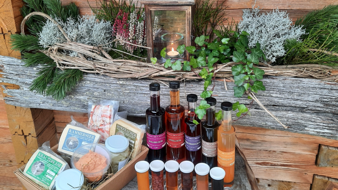 Butterer Hofladen, Grundlsee, Laterne | © Butterer Hofladen