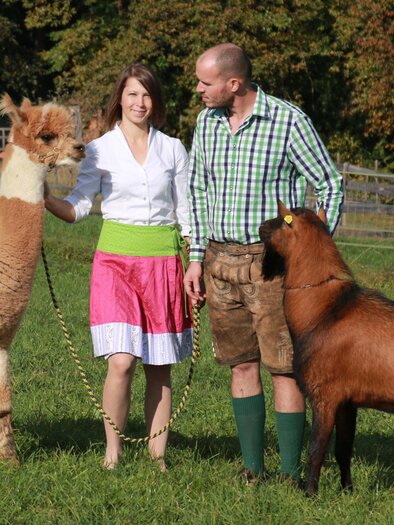 Siegerlturm Ziegen_Familie_Oststeiermark | © Siegerlturm Alpakas