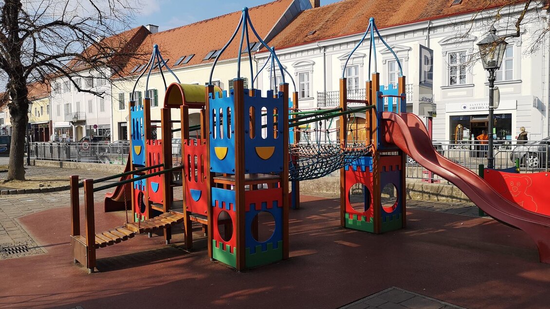 Spielplatz Hauptplatz_1 | © Petra Stossier