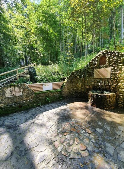 Stefaniequelle_Quelle_Oststeiermark | M. Steininger | © Tourismusverband Oststeiermark