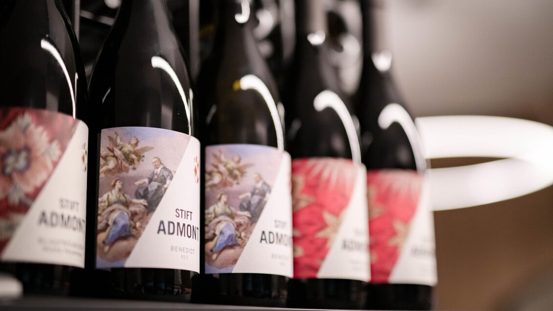 Dveri Pax Weine des Stiftes Admont