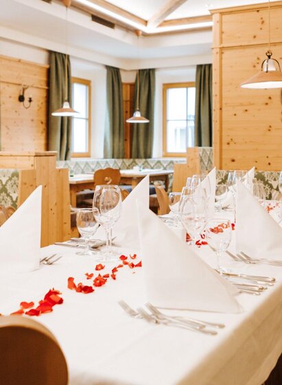 Country inn Stockinger set table | © Hotel Restaurant Stockinger