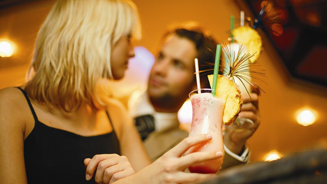 Cocktail in der Stoiser Bar | © Thermenhotel Stoiser