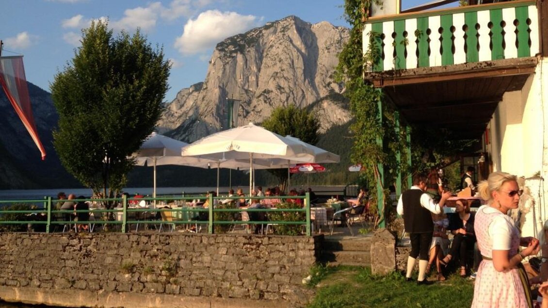 Strandcafe, Altaussee, Sommertag | © Fam. Beuchel