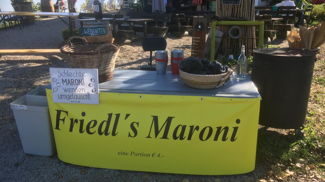 Maronistand | © Johannes-Fridolin Heiß