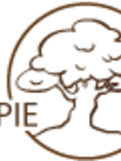 Ein Logo von Therapie Ebner mit einem stilisierten Baum. Der Baum hat eine runde Umrandung und der Name ist deutlich lesbar.