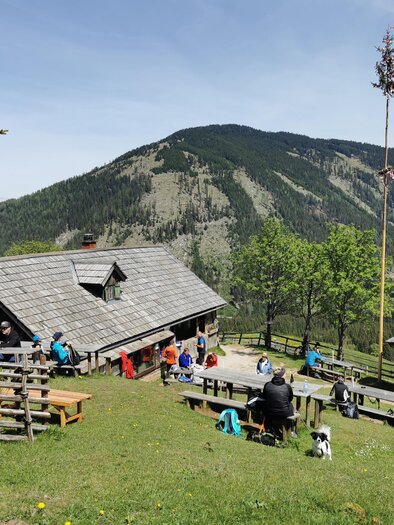 Tyrnaueralm Hütte_Sommer_Oststeiermark | © Tourismusverband Oststeiermark