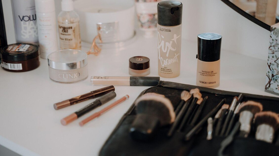 Lisi Schachner, Makeup | © Sibel Zechmann_Wedding Photographer