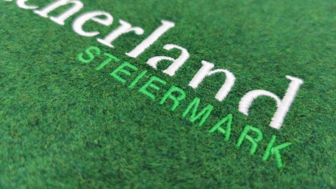 Stickerei im Schilcherland | © Vollfolierung