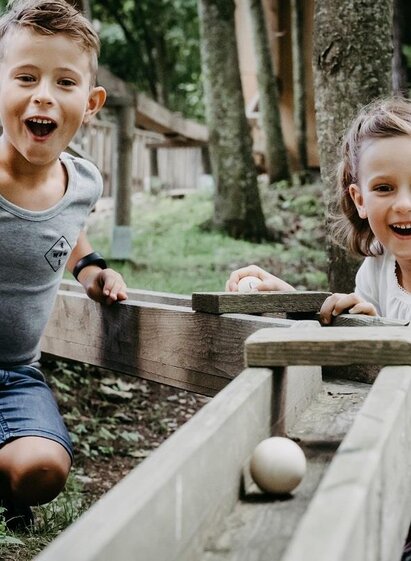 Forest park Hochreiter_Wooden ball track_Eastern Styria | dt-fotografie | © Waldpark Hochreiter