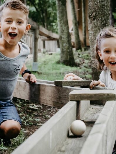 Forest park Hochreiter_Wooden ball track_Eastern Styria | © Waldpark Hochreiter