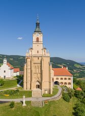Pilgrimage Church Pöllauberg_aerial view_Eastern Styria | © Tourismusverband Oststeiermark/Helmut Schweighofer | Helmut Schweighofer | © Tourismusverband Oststeiermark/Helmut Schweighofer