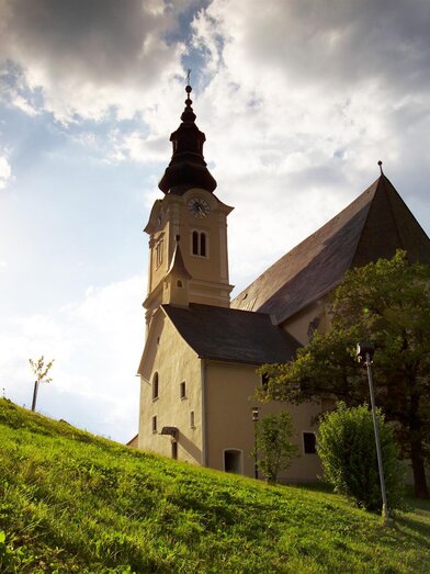 St. Erhard's Church_Outside_Bergmann | © Tourismusverband Oststeiermark | Bergmann | © Tourismusverband Oststeiermark