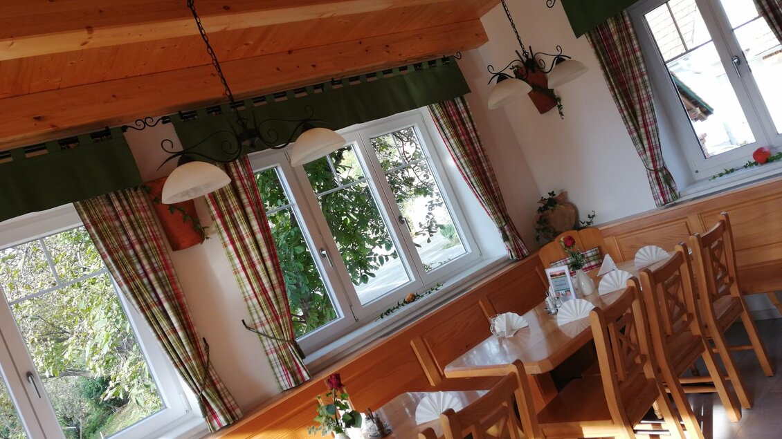 Gemütlichkeit im Buschenschank Kohl | © Rudi Kohl