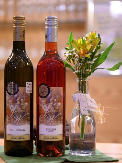 Ausgezeichnete Weine | © Schilcherland Steiermark | Dominik Feibel | © Schilcherland Steiermark