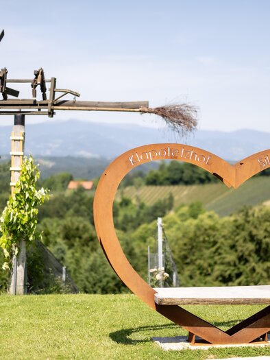 Herzerlbank | © © RMSW GmbH/ Nikola Milatovic