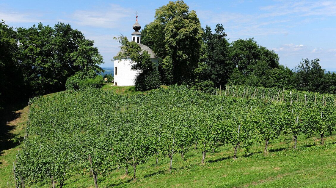 Kapelle und Lage Schlosskogel | © Schloss Kapfenstein