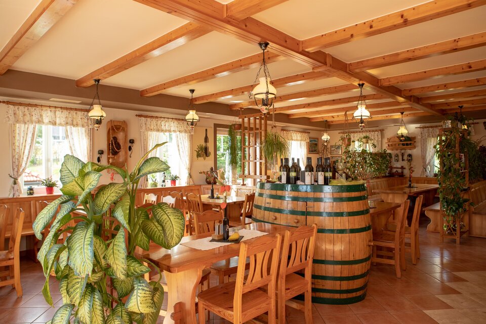 Weingut und Buschenschank Altenbacher - Impression #1