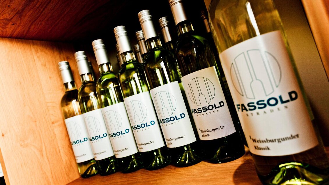 Flaschen | © Weingut Fassold Straden