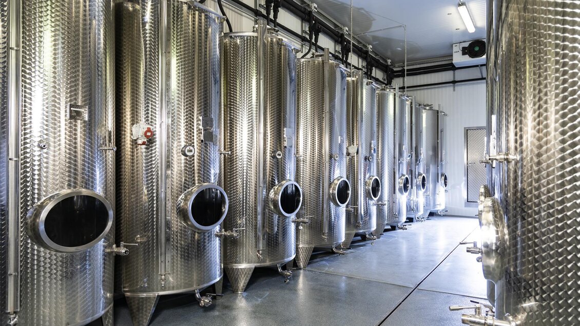 Weinkeller | © Weinhof Rossmann