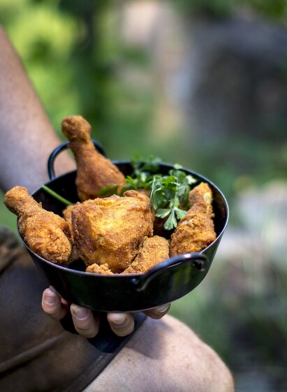 Südsteiermark Backhendl | TV Südsteiermark_Ikarus | © TV Südsteiermark_Ikarus