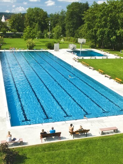 Wave pool_sports pool_Eastern Styria | © Stadtgemeinde Gleisdorf_Tourismusverband Oststeiermark