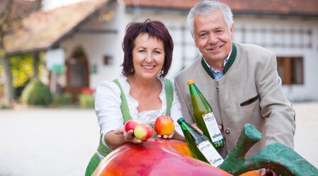 Wilhelm specialties_Pepi and Seppi_Eastern Styria | © Wilhelm Spezialitäten | Alexandra Fotostudio | © Wilhelm Spezialitäten