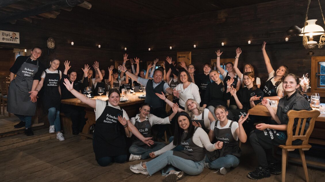 Lehrlinge Gruppenfoto_Bauernhofer_Oststeiermark | © Heldentheater