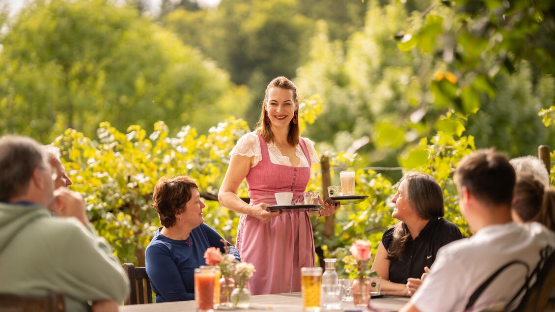 014-Gut Moser_Steirisches Wirtshaus-kumpPhotograph