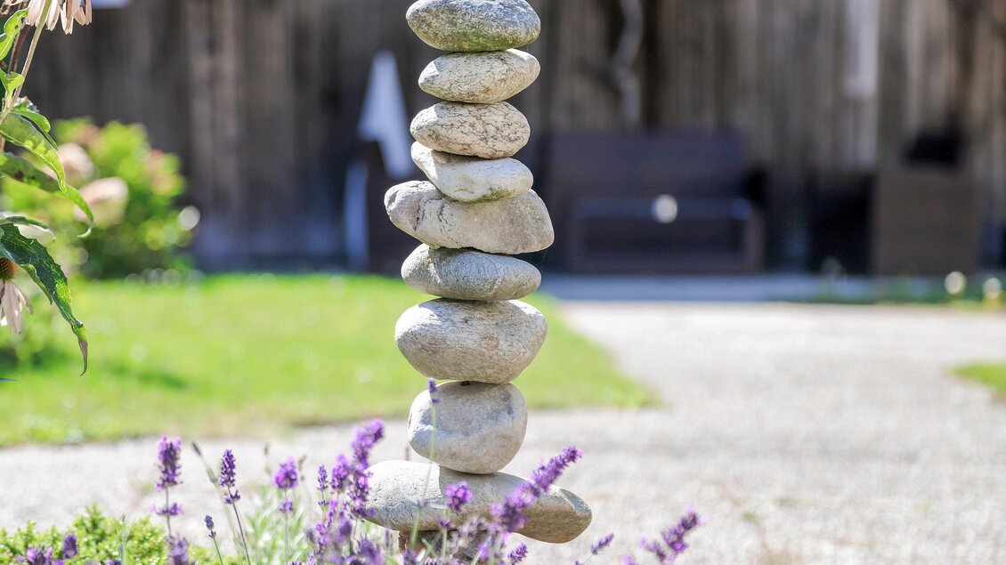 Wollsdorferhof Garten Dekoration 2_Oststeiermark