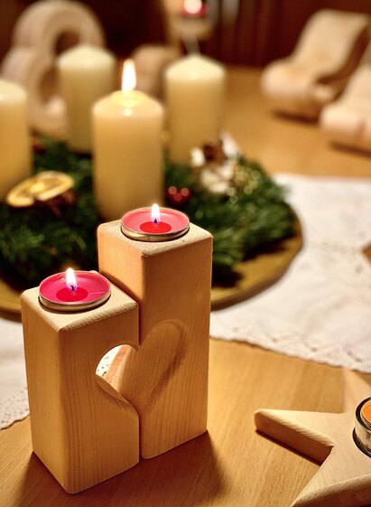 Teelichthalter aus Holz | © Zirben Toni