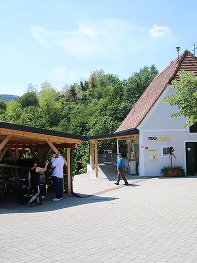 Zooschenke_Aussen_Oststeiermark | © Tierwelt Herberstein