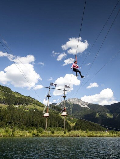 Flying Fox | © Alpfox.com
