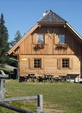 Bernsteinhütte_Außenansicht | © TV Lipizzanerheimat | EU | © TV Lipizzanerheimat | EU