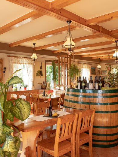 Altenbacher Innenraum | © GlaMUR-Genuss am Fluss, Ulrike Korntheuer | © GlaMUR-Genuss am Fluss, Ulrike Korntheuer