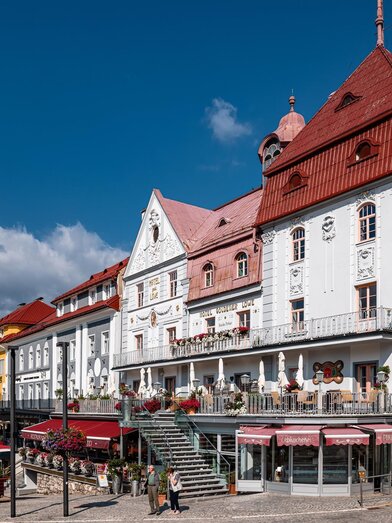 Pirker am Hauptplatz mit Panorama-Terrasse | © Pirker GmbH Mariazell | © Pirker GmbH Mariazell