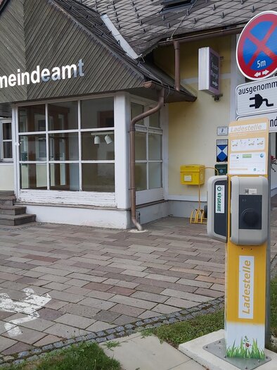 E-Bike Ladestation Bürgerservice Gossendorf/ Feldb | © Tourismusverband Feldbach