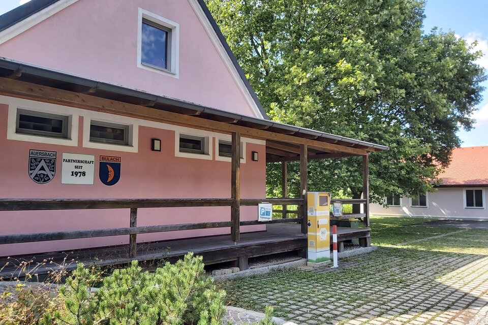 E-bike charging station at the Auersbach/ Feldbach service centre - Impression #1 | © Tourismusverband Feldbach