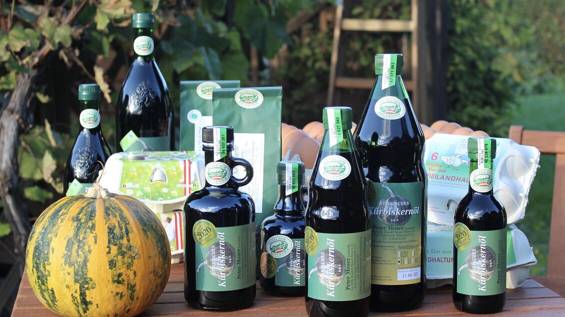 Produkte Eier-Kürbiskernöl Moser | © Eier-Kürbiskernöl Moser