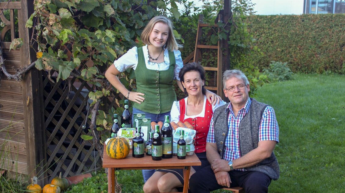 Familie Moser Eier-Kürbiskernöl Moser | © Eier-Kürbiskernöl Moser