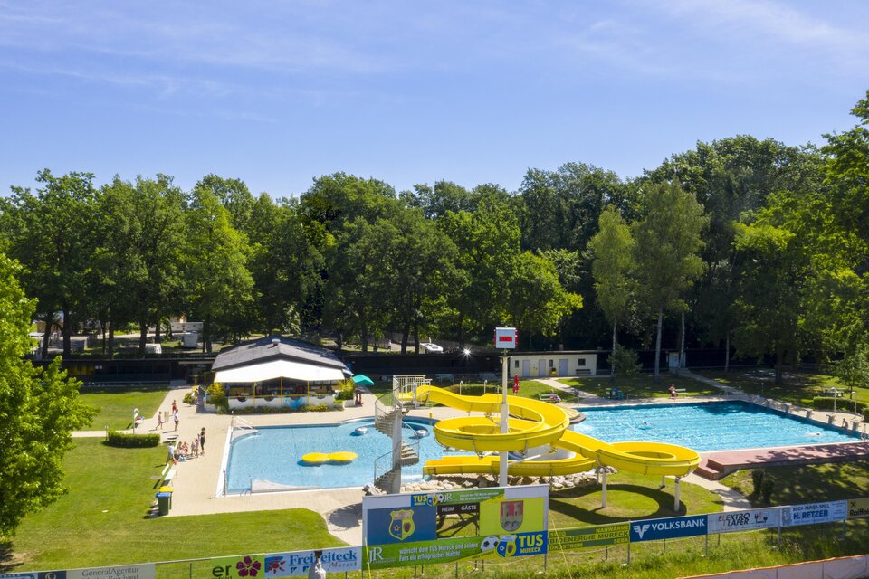 Erlebnisbad Mureck - Badebuffet - Impression #1 | © Thermen- & Vulkanland Steiermark_ pixelmaker