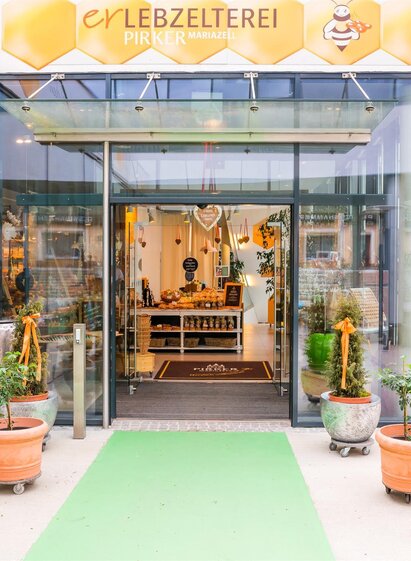 Die erLEBZELTEREI mit Shop und Besichtigung | © Pirker GmbH Mariazell