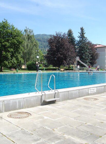 Freibad-Becken-Murtal-Steiermark | © Freibad Fohnsdorf