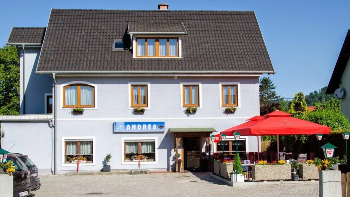 Gästehaus_Café_Andrea_Außenansicht Vorne | © Hans Wölkart, Gästehaus Andrea