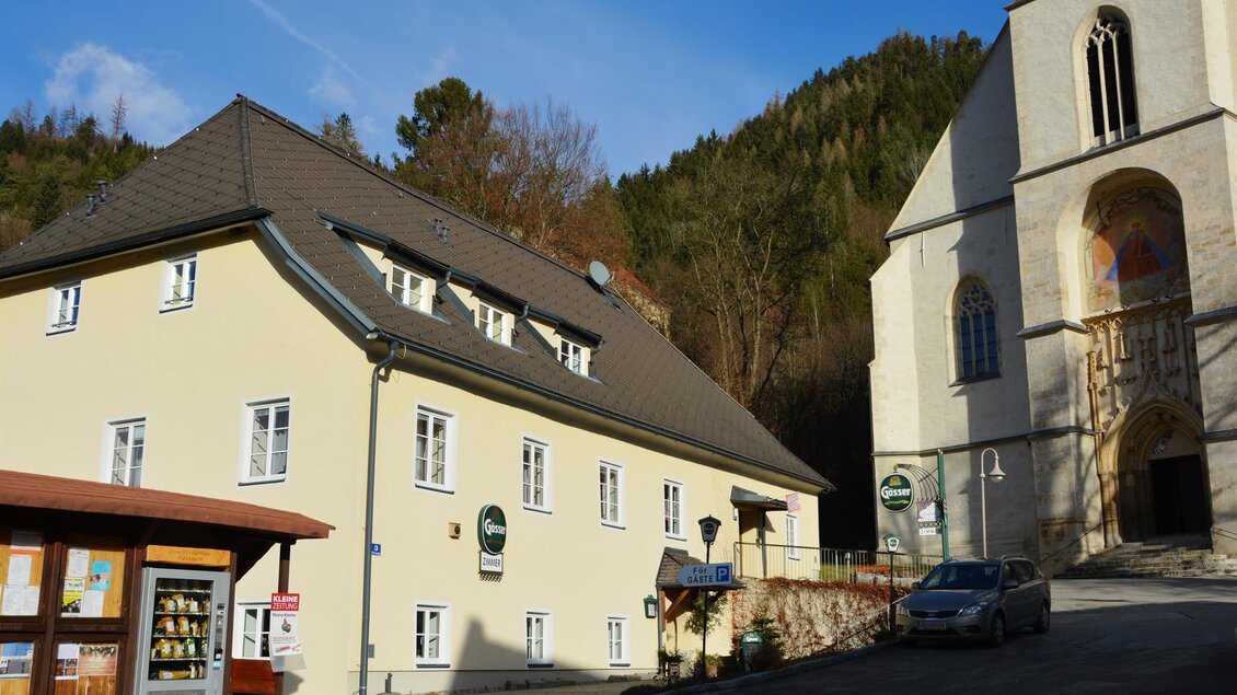 Pernegger Dorfstub'n Außenansicht