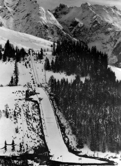 Ansicht der Flugschanze am Kulm 1951