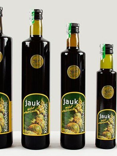 Kernölflaschen Jauk | © Kernöl Familie Jauk vlg. Nullbauer