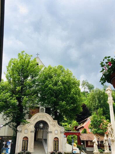 Klosterkirche mit Pestdenkmal | © TV Sulmtal Koralm