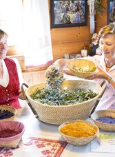 Kräuterlese Pratter | © Kräuterhof Pratter | © Kräuterhof Pratter